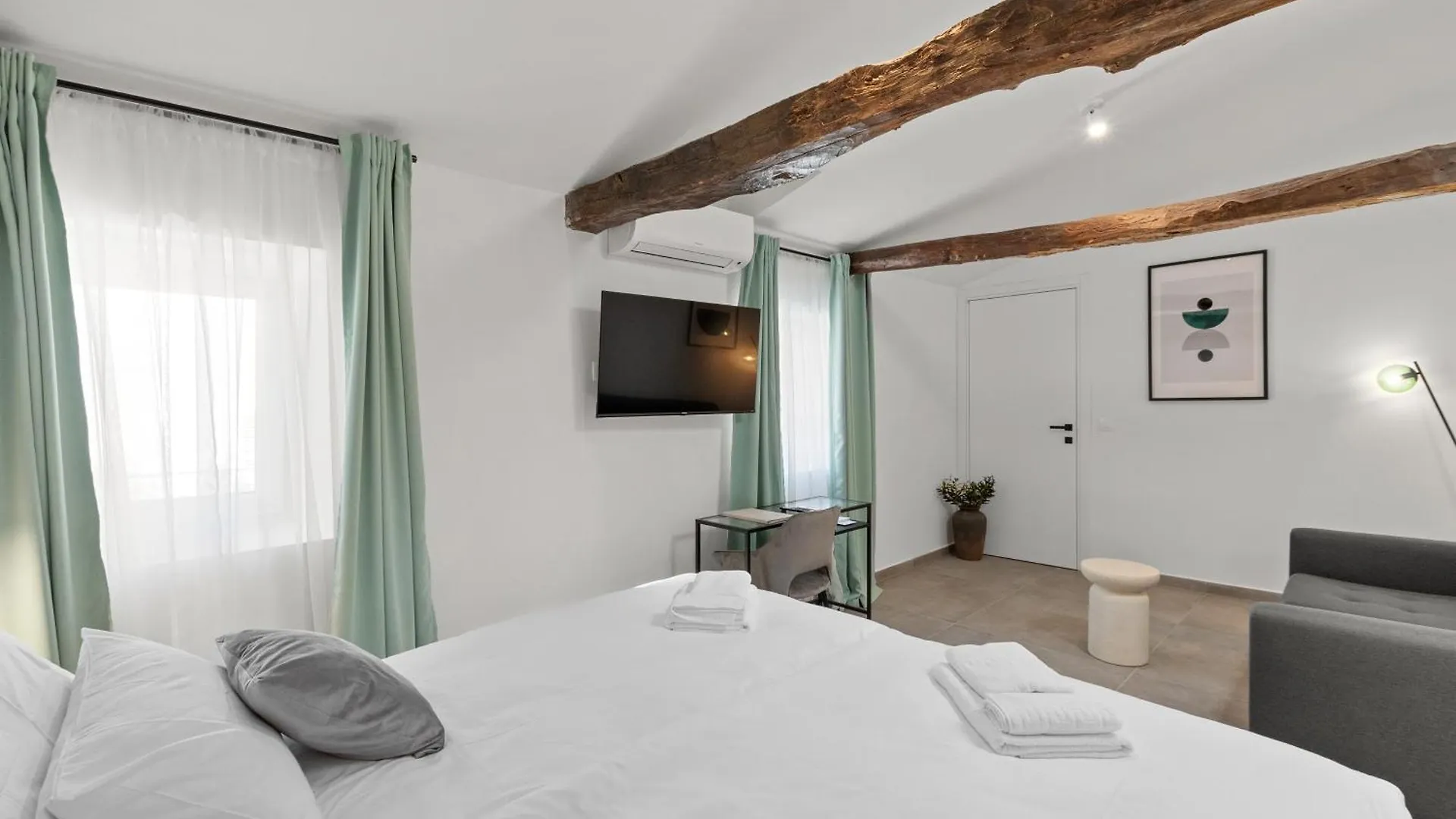 בוזט Konoba Most Rooms קרואטיה