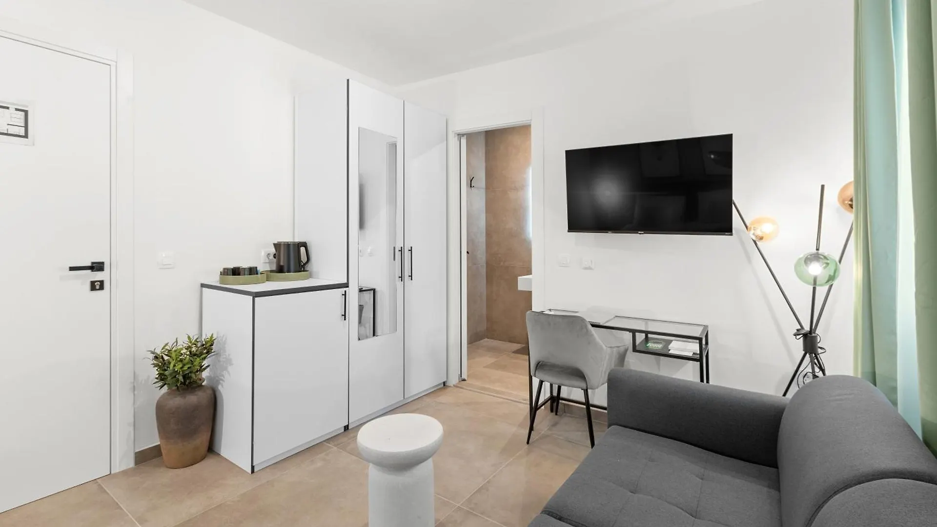 לינה וארוחת בוקר בוזט Konoba Most Rooms