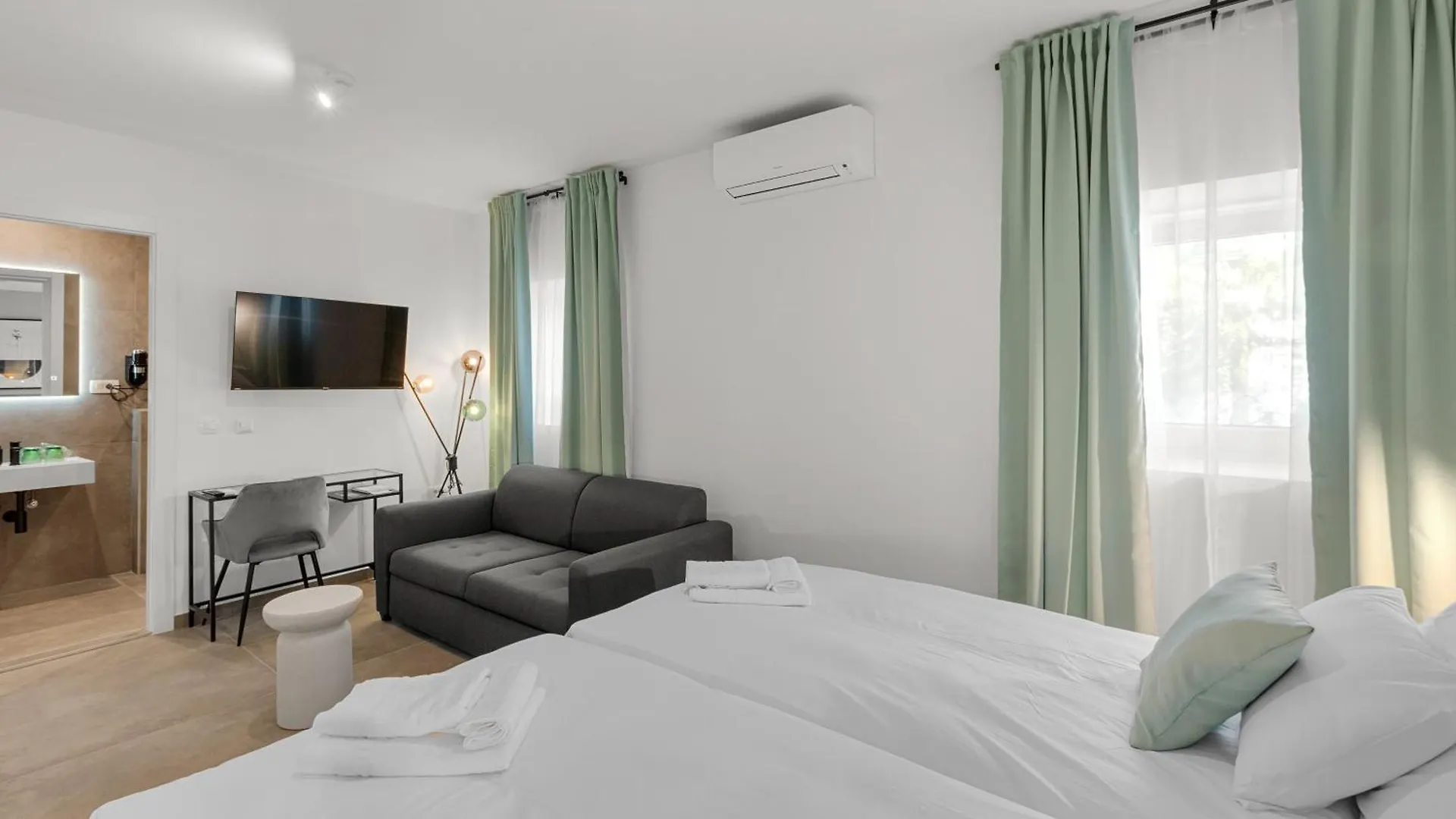 **** לינה וארוחת בוקר בוזט Konoba Most Rooms קרואטיה